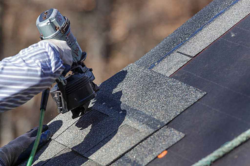 trusted asphalt roof company Jacksonville, FL